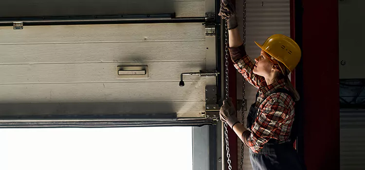 Addressing Common Garage Door Stoppage Issues in San Marcos, TX